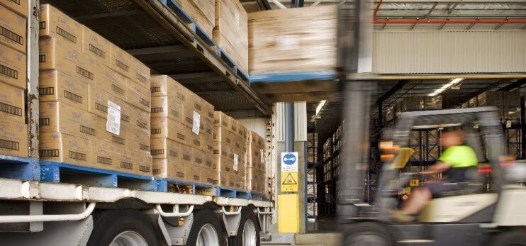 Reasons to Outsource Logistics
